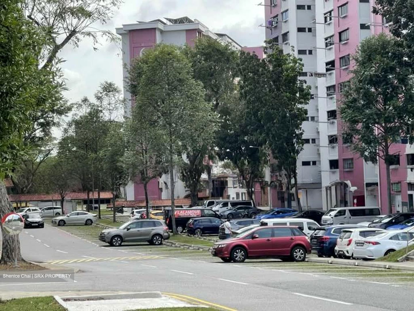 Yio Chu Kang Green (D20), Shop House #585220341